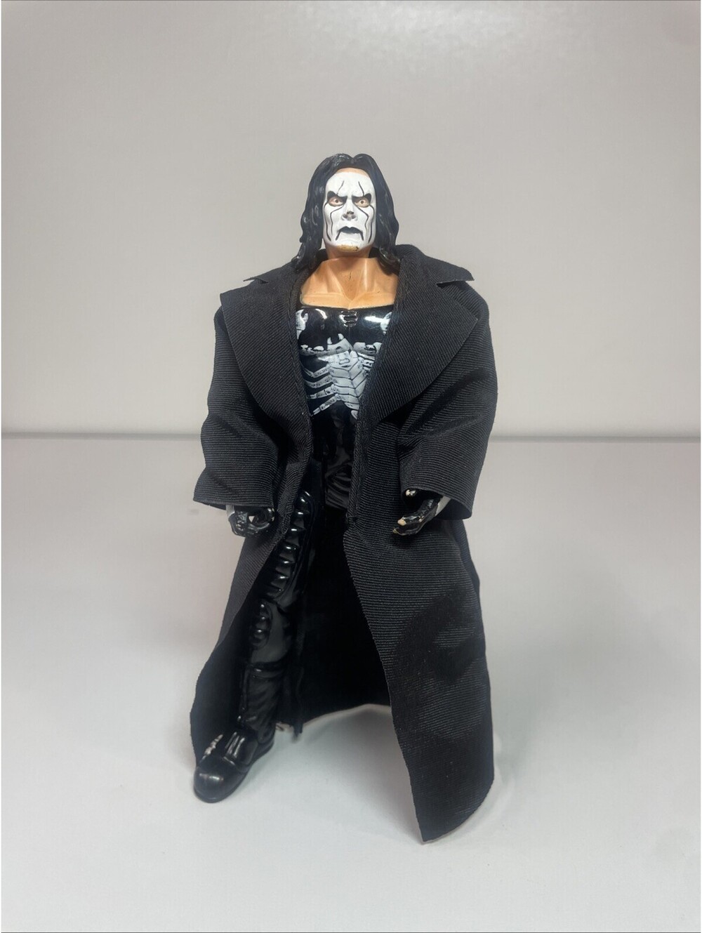 1999 Toy Biz WCW Smash N Slam Sting Action Figure With Coat